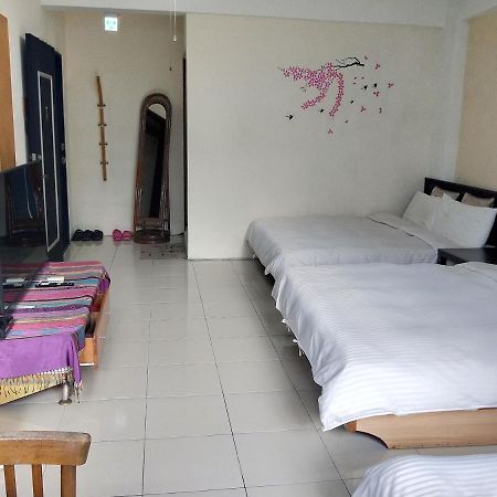 Sunday Inn จิ่วเฟิ่น ภายนอก รูปภาพ