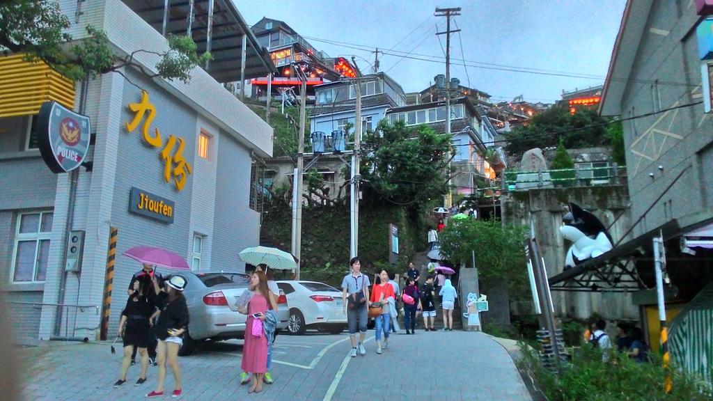 Sunday Inn จิ่วเฟิ่น ภายนอก รูปภาพ