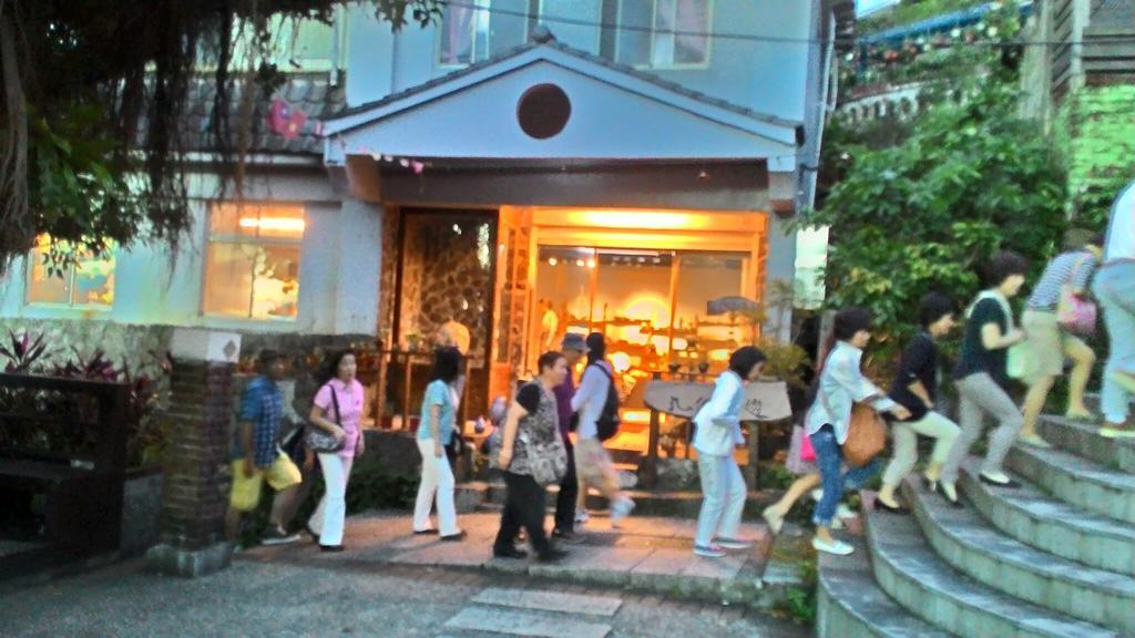 Sunday Inn จิ่วเฟิ่น ภายนอก รูปภาพ