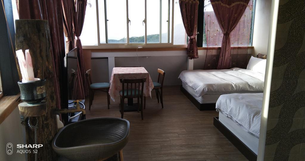 Sunday Inn จิ่วเฟิ่น ภายนอก รูปภาพ
